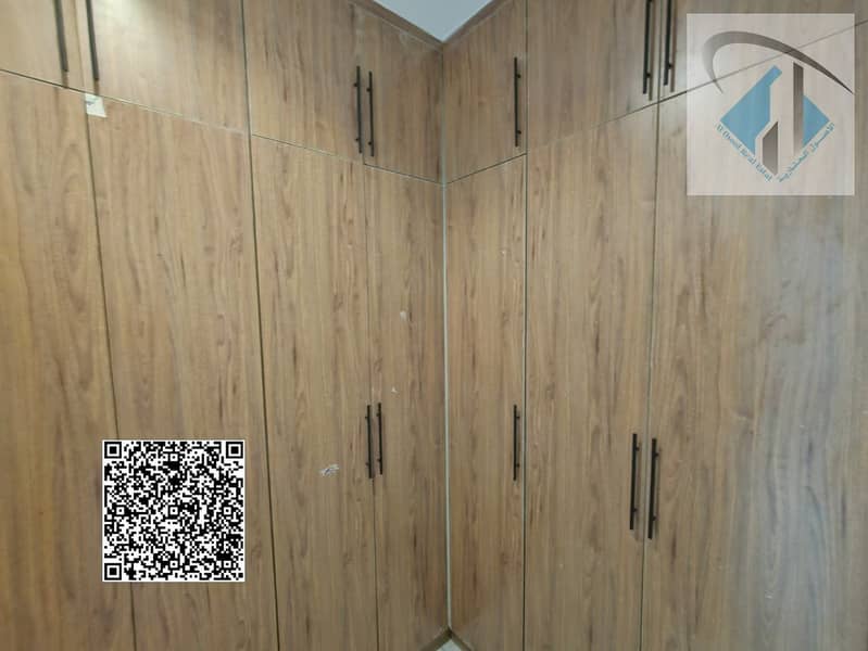 3 batch_8a1490ca-1ba0-482b-a90a-e732a6ecb321. jpg