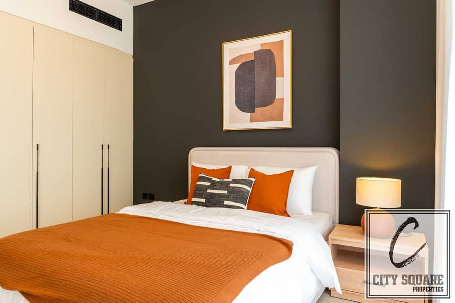 11 City Square Show Apt -34. jpg