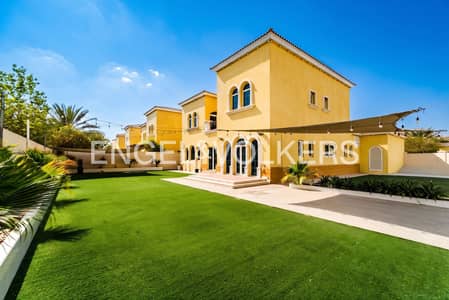 3 Schlafzimmer Villa zum Miete in Jumeirah Park, Dubai - Villa in Jumeirah Park，District 8, 3 schlafzimmer, 320000 AED - 16643321