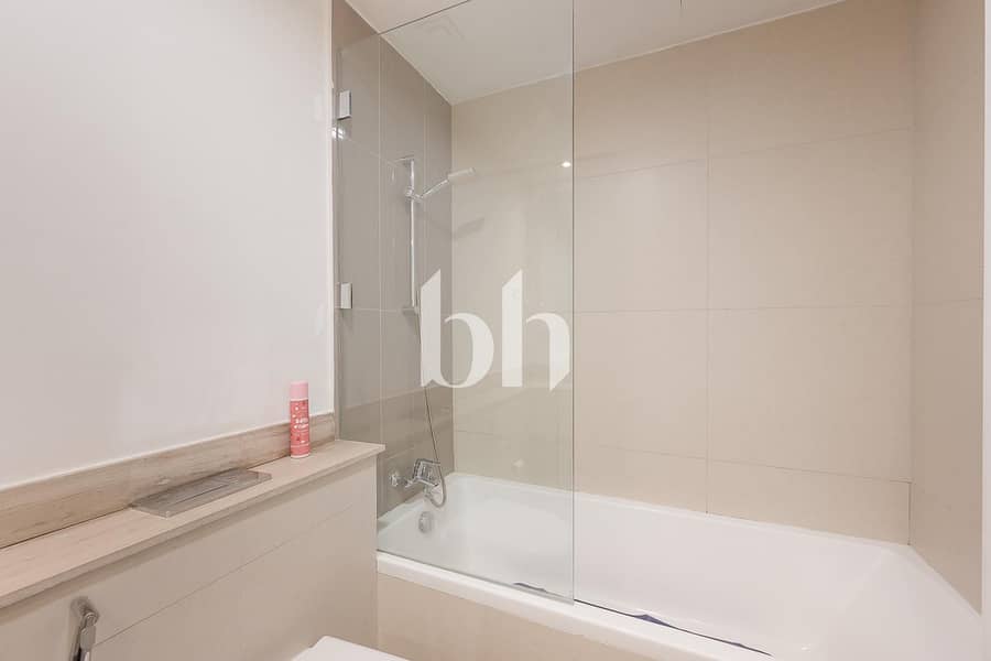 12 images image img