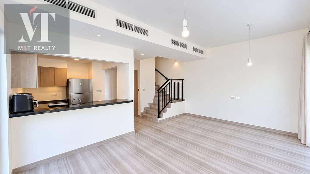 22 Bright, spotless home with garden-5. png