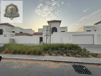 5 Bedroom Villa for Sale in Al Shamkha, Abu Dhabi - IMG_5914. jpeg 5 Bedroom Villa for Sale in Al Shamkha, Abu Dhabi - IMG_5914. jpeg