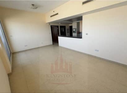 2 Camere Appartamento in vendita a City of Arabia, Dubai - living. jpg