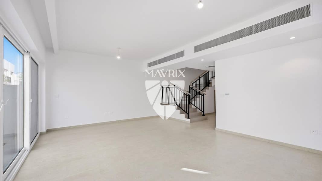 8 Image 8