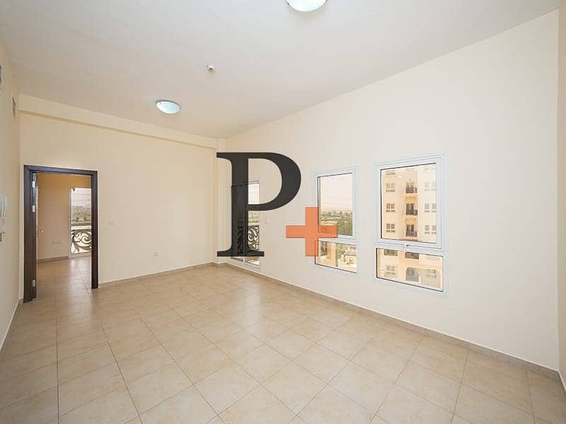 Spacious 1-Bedroom Apartment | High Floor | Closed Kitchen | Spacious 1-Bedroom Apartment | High Floor | Closed Kitchen |