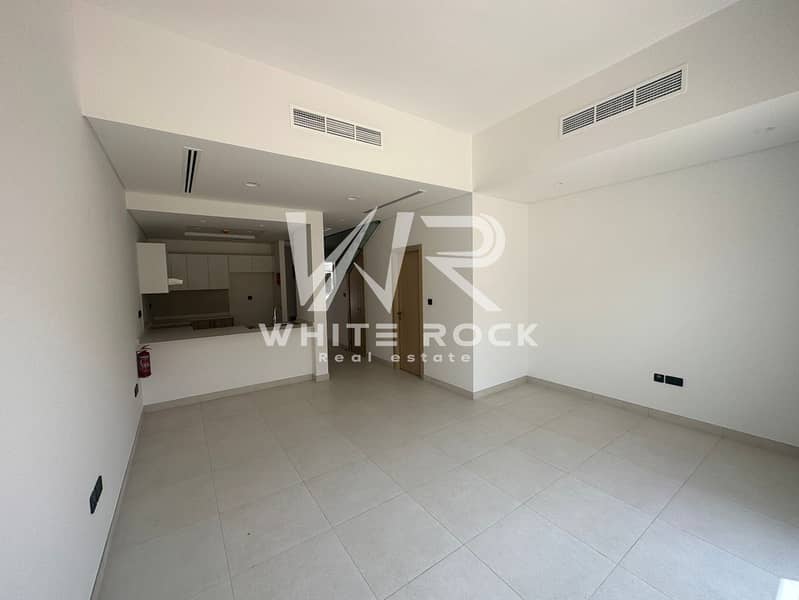 Casa adosada en Al Muntazah,Bloom Gardens,Aldhay, 2 dormitorios, 2900000 AED - 16739412 Casa adosada en Al Muntazah,Bloom Gardens,Aldhay, 2 dormitorios, 2900000 AED - 16739412