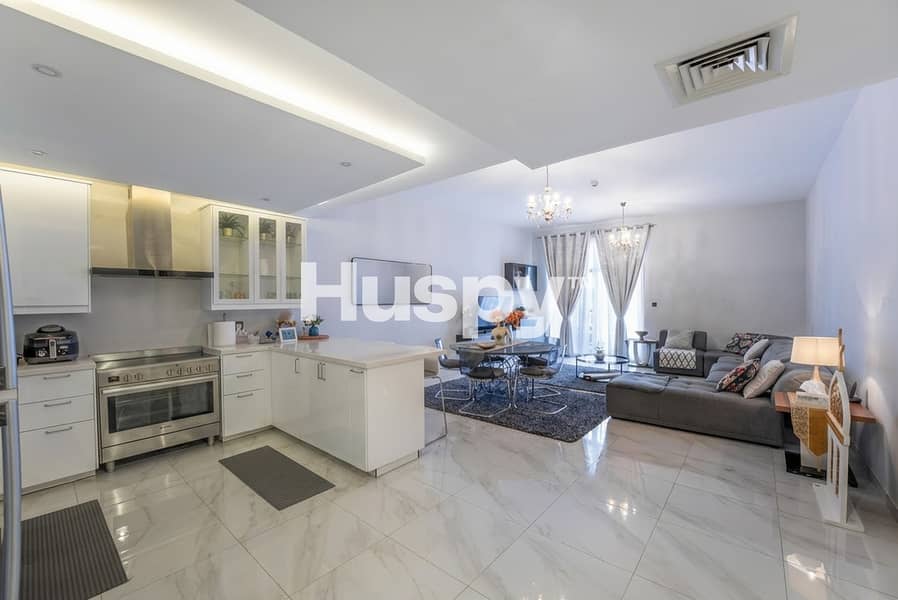 Largest Layout | Renovated | Vacant on Transfer Largest Layout | Renovated | Vacant on Transfer