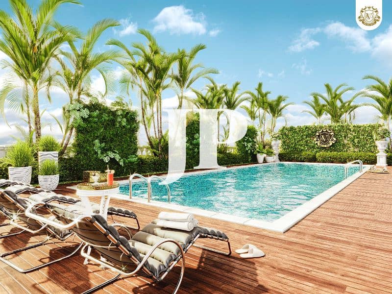 18 Pool-Deck. jpg