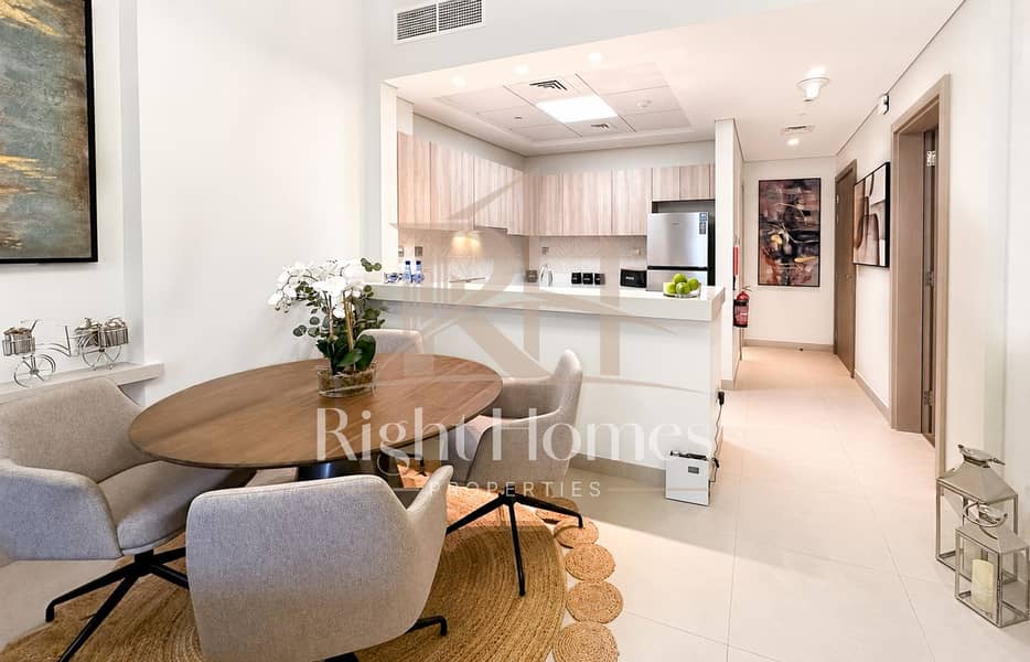 8 05-dining-kitchen. png
