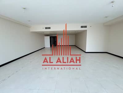 Appartement de 4 chambres à à louer à Corniche Road, Abu Dhabi - WhatsApp Image 2026-10-02 at 2.44. 48 PM (3). jpeg Appartement de 4 chambres à à louer à Corniche Road, Abu Dhabi - WhatsApp Image 2026-10-02 at 2.44. 48 PM (3). jpeg