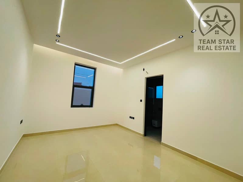 9 d26b5720-25be-4d1c-8a65-a6a372be90aa. jpg