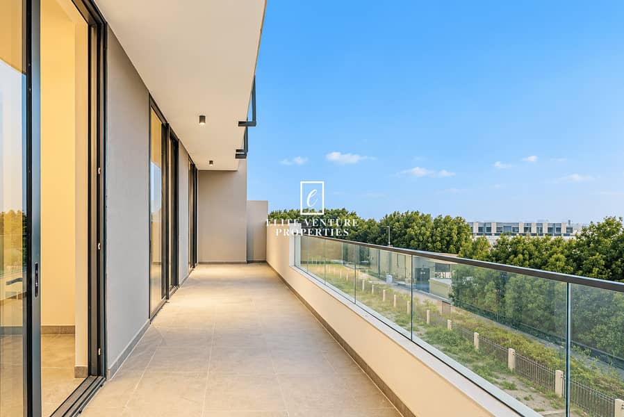 MODERN INTERIORS | SPACIOUS & BIG BALCONY MODERN INTERIORS | SPACIOUS & BIG BALCONY