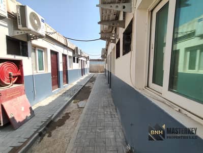 Labour Camp zum Miete in Al Sajaa Industrial, Sharjah - WhatsApp Image 2026-10-01 at 17.32. 45 (5). jpeg