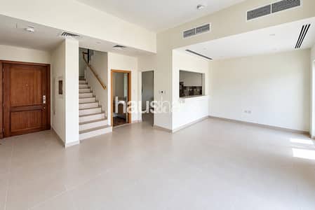 2 Schlafzimmer Townhouse zum Miete in Villanova, Dubai - Reihenhaus in Villanova,Amaranta,Amaranta 1, 2 schlafzimmer, 135000 AED - 16740739 2 Schlafzimmer Townhouse zum Miete in Villanova, Dubai - Reihenhaus in Villanova,Amaranta,Amaranta 1, 2 schlafzimmer, 135000 AED - 16740739