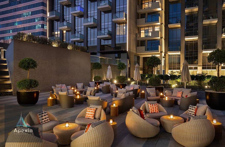 13 the-podium-terrace-night. jpg