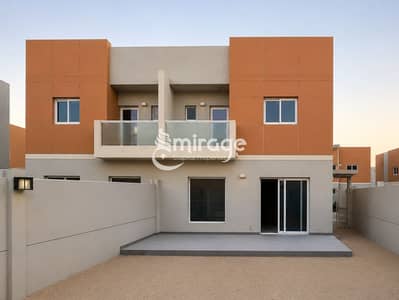 3 Camere Townhouse in vendita a Al Samha, Abu Dhabi - fa62f434-7415-4400-bea9-1d0ebcb47a55. png 3 Camere Townhouse in vendita a Al Samha, Abu Dhabi - fa62f434-7415-4400-bea9-1d0ebcb47a55. png