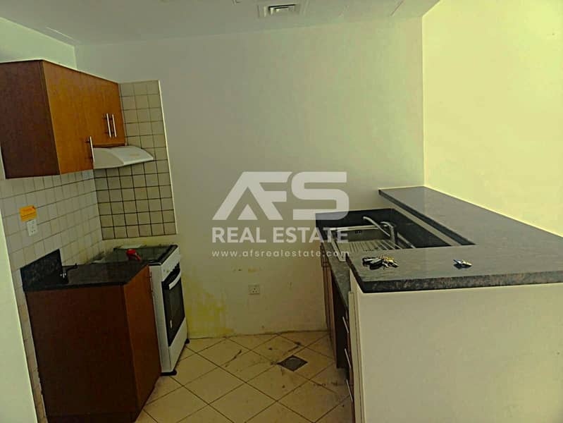 3 kitchen. jpeg