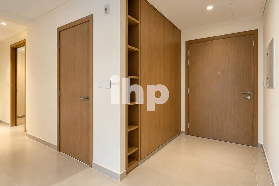 6 interior_hallway_entryway_scene_in_a_modern_apartm. jpg