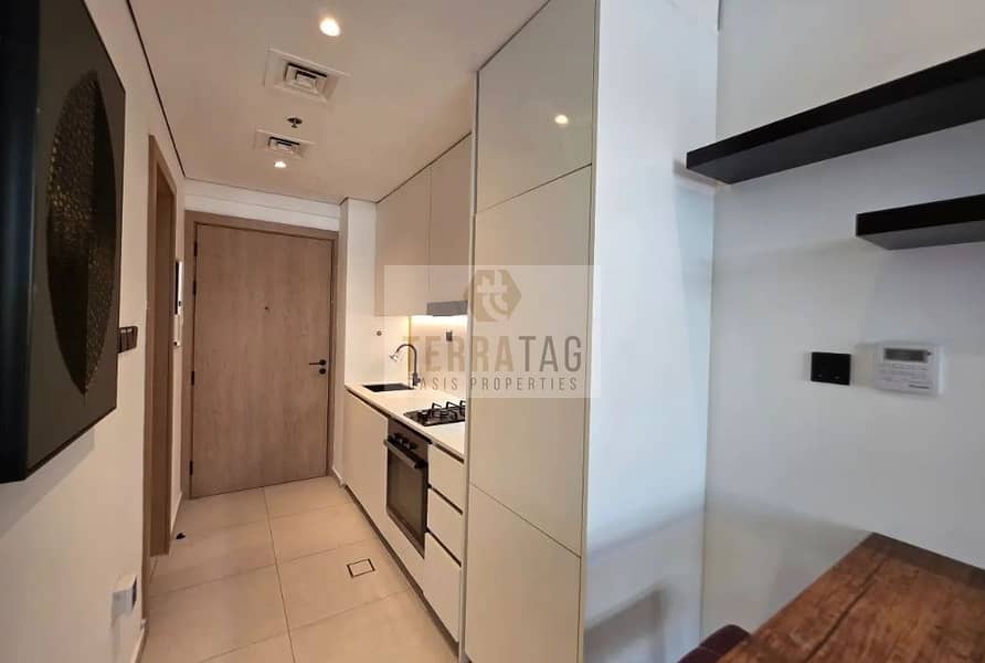 9 Screenshot_5-10-2026_13288_www. propertyfinder. ae. jpeg