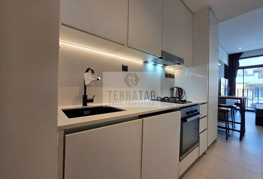 10 Screenshot_5-10-2026_132752_www. propertyfinder. ae. jpeg