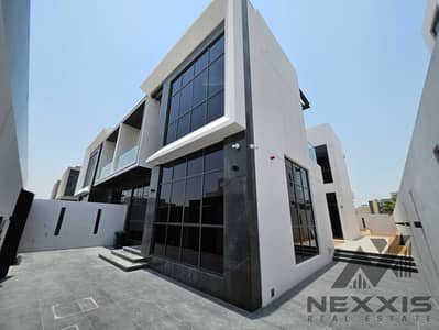 6 habitaciones Villa para en Alquiler en Nad Al Sheba Gardens, Dubai - 20260715_123134. jpg 6 habitaciones Villa para en Alquiler en Nad Al Sheba Gardens, Dubai - 20260715_123134. jpg
