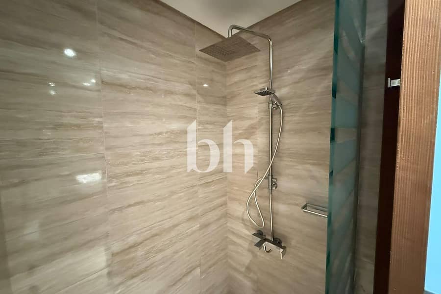 11 images image img