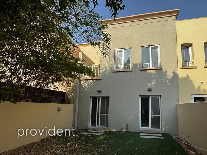 Villa in The Springs,The Springs 1, 2 schlafzimmer, 155000 AED - 16741998 Villa in The Springs,The Springs 1, 2 schlafzimmer, 155000 AED - 16741998