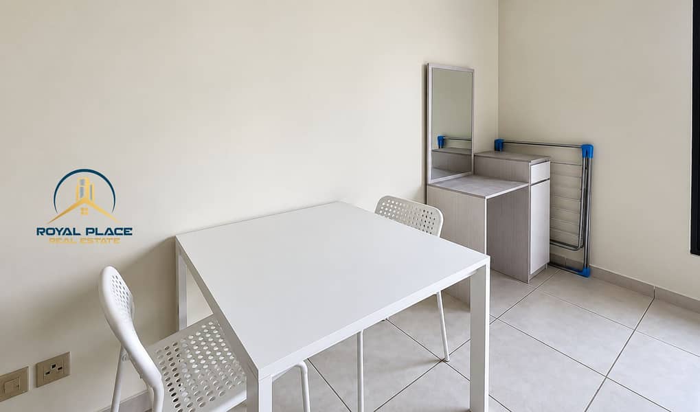 10 Minimal Modern Dining Nook with Drying Rack. png