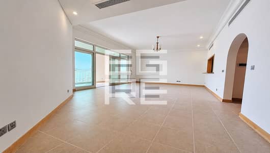 2 Slaapkamers Appartement te Huur in Palm Jumeirah, Dubai - Appartement in Palm Jumeirah,Shoreline Apartments,Al Hamri, 2 slaapkamers, 150000 AED - 15509093 2 Slaapkamers Appartement te Huur in Palm Jumeirah, Dubai - Appartement in Palm Jumeirah,Shoreline Apartments,Al Hamri, 2 slaapkamers, 150000 AED - 15509093