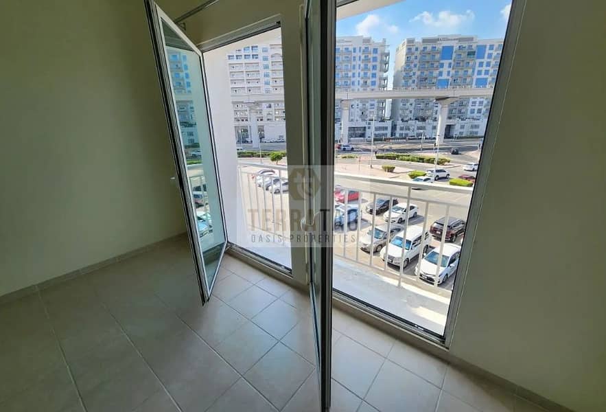 2 Screenshot_5-10-2026_141517_www. propertyfinder. ae. jpeg