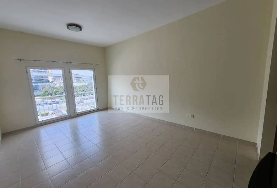 4 Screenshot_5-10-2026_14169_www. propertyfinder. ae. jpeg