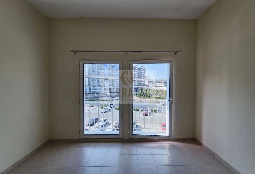6 Screenshot_5-10-2026_141525_www. propertyfinder. ae. jpeg