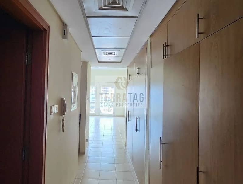 7 Screenshot_5-10-2026_14154_www. propertyfinder. ae. jpeg