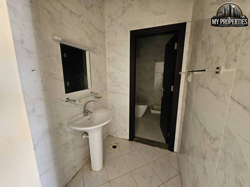 13 daa6e882-e3ba-4f95-ae12-ef4f92c0b5b2. jpg