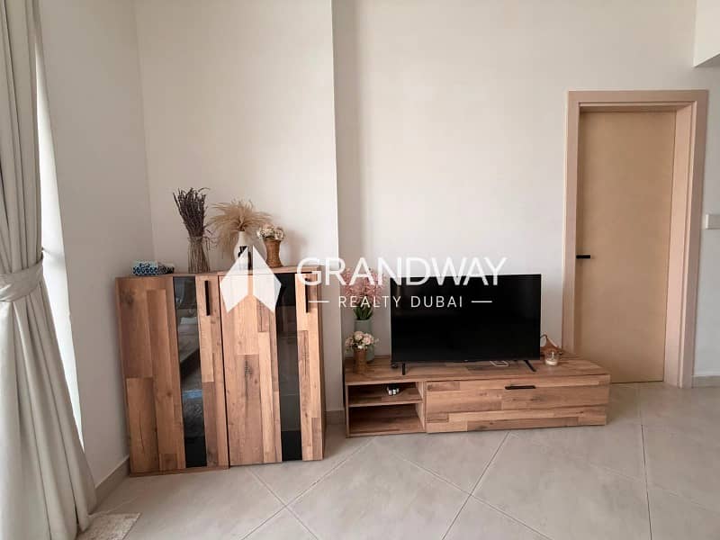 11 BEST DEAL | BURJ VIEW | SPECIOUS LAYOUT — photo 11