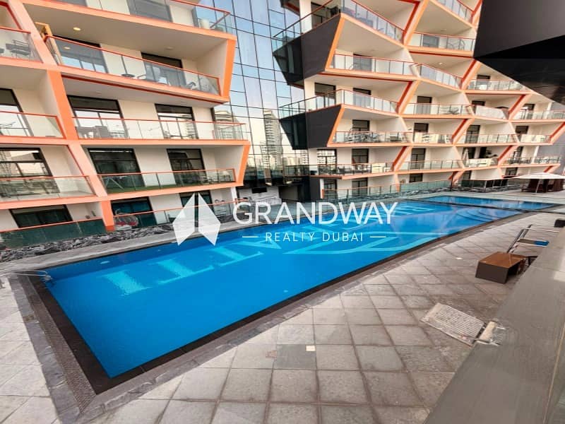 26 BEST DEAL | BURJ VIEW | SPECIOUS LAYOUT — photo 26