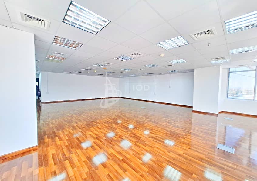 Spacious Unfurnished Office | Prime Location Spacious Unfurnished Office | Prime Location