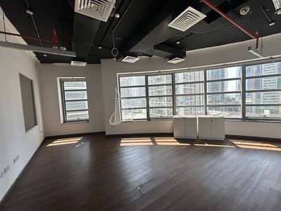 Office for Rent in Business Bay, Dubai - Modern Fitted Office | Near Business Bay Metro