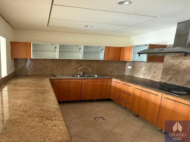 7 Best Deal | Sea View | Luxury 3BR+Maid room — photo 7
