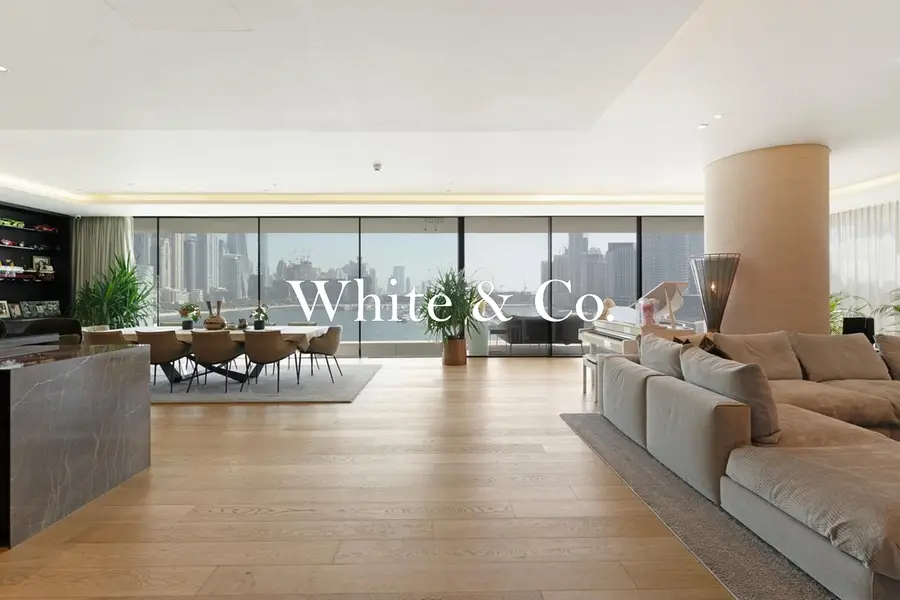 Corner Terrace | Media Room | Mid Floor