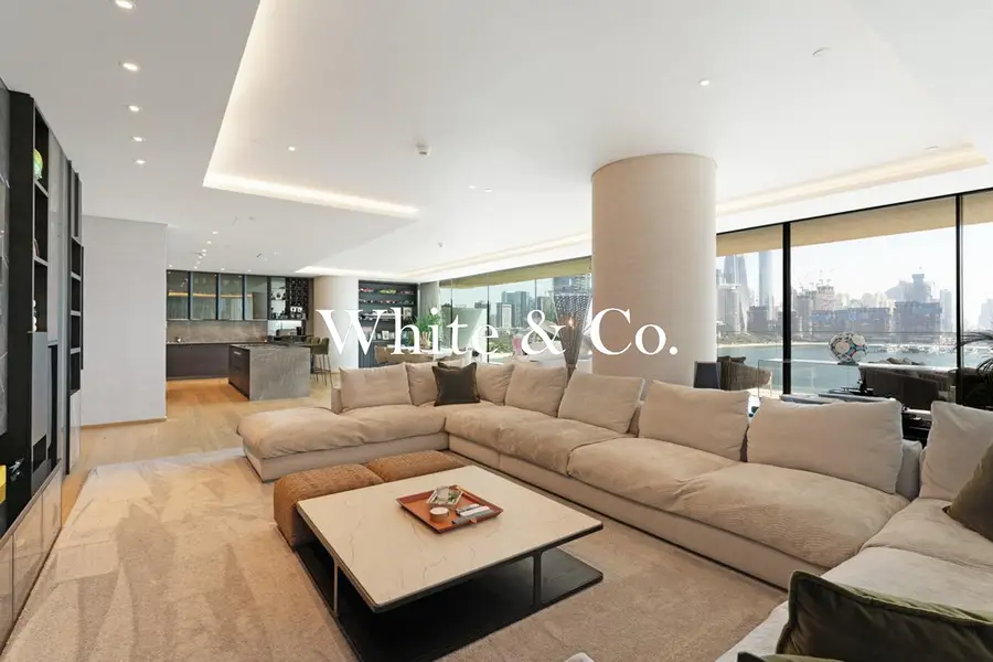 Corner Terrace | Media Room | Mid Floor