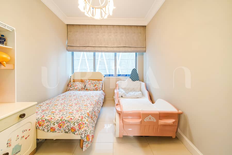 16 ADU00414. jpg