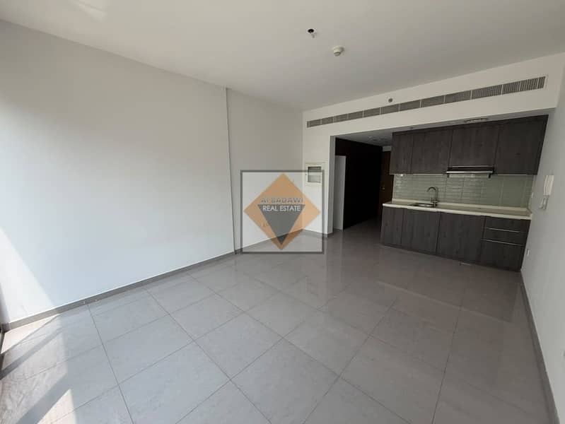 6 WhatsApp Image 2026-10-05 at 2.38. 52 PM (2). jpeg