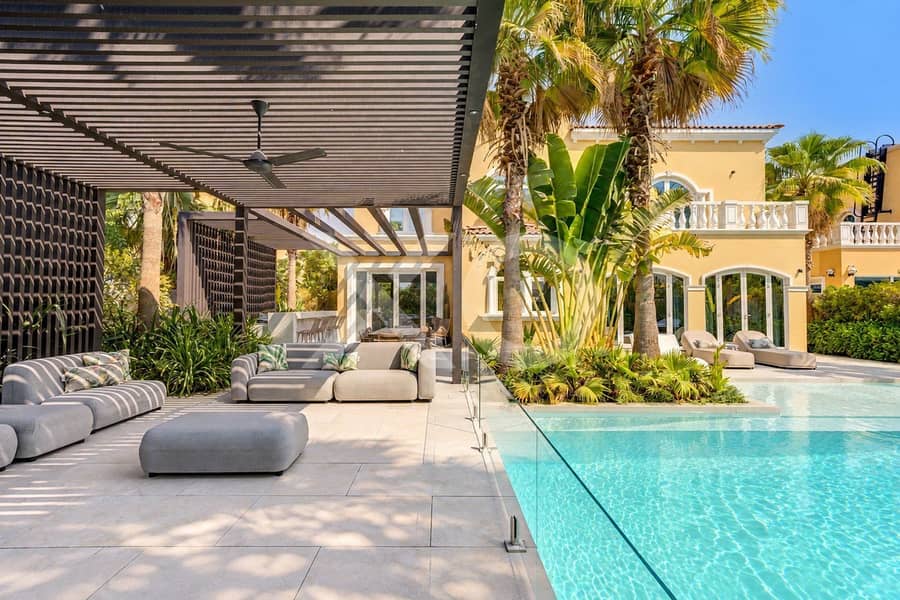 Villa à Jumeirah Park,District 1, 5 chambres, 1500000 AED - 16742143 Villa à Jumeirah Park,District 1, 5 chambres, 1500000 AED - 16742143