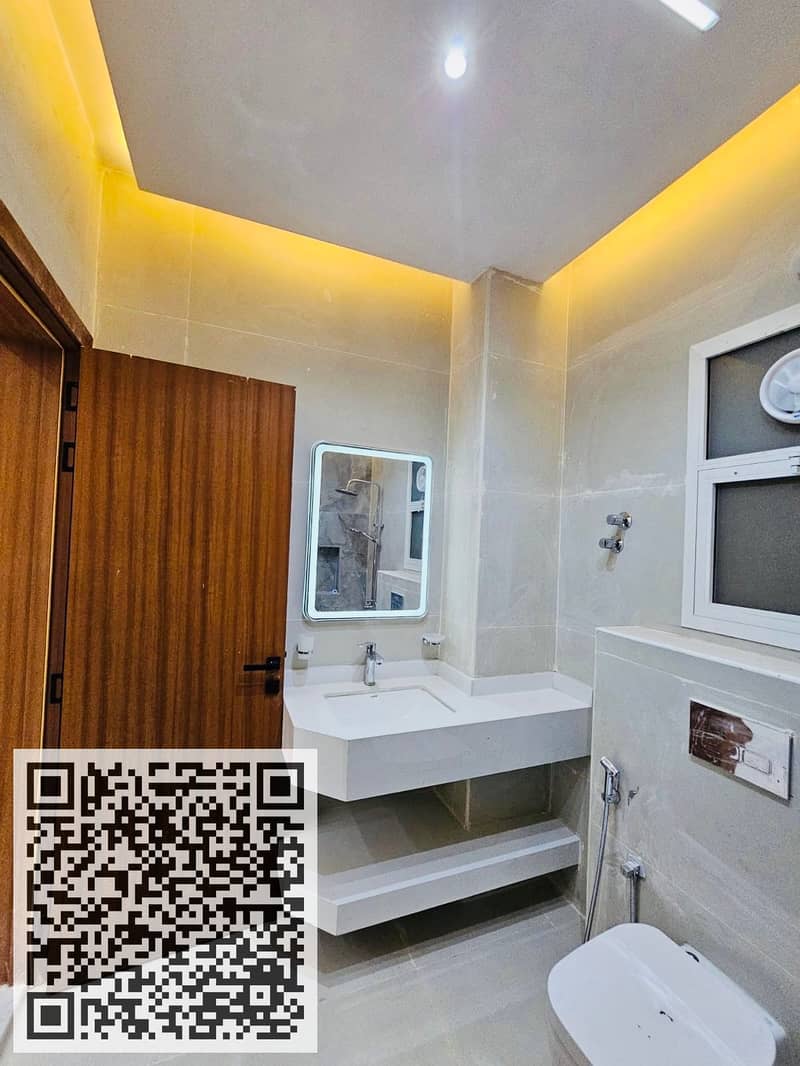 13 e022fee3-4d03-4d4f-b9e7-cfbd86c83da8. jpg