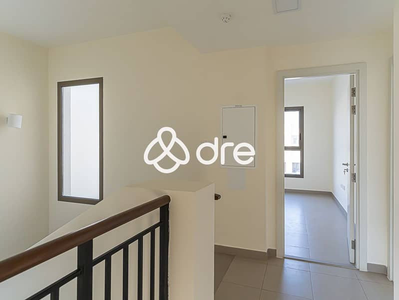 27 DRE08808. JPG