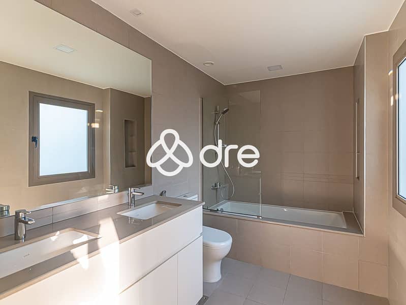 29 DRE08791. JPG