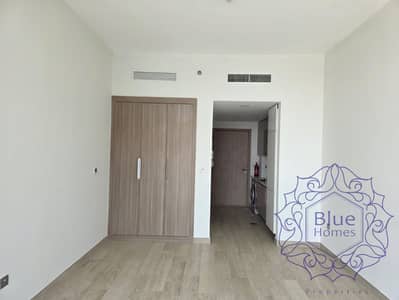 Studio zum Miete in Meydan, Dubai - d17f490f-2365-4fcd-9d3a-ff98eaf053fd. jpg