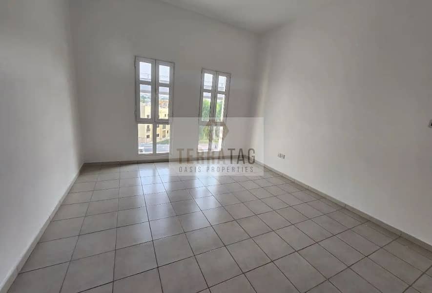2 Screenshot_5-10-2026_151914_www. propertyfinder. ae. jpeg