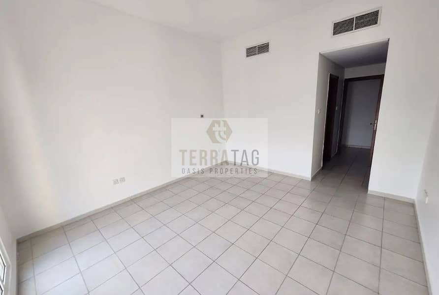 11 Screenshot_5-10-2026_151849_www. propertyfinder. ae. jpeg